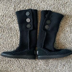 Ugg Classic Cardy Black Knit Boot
